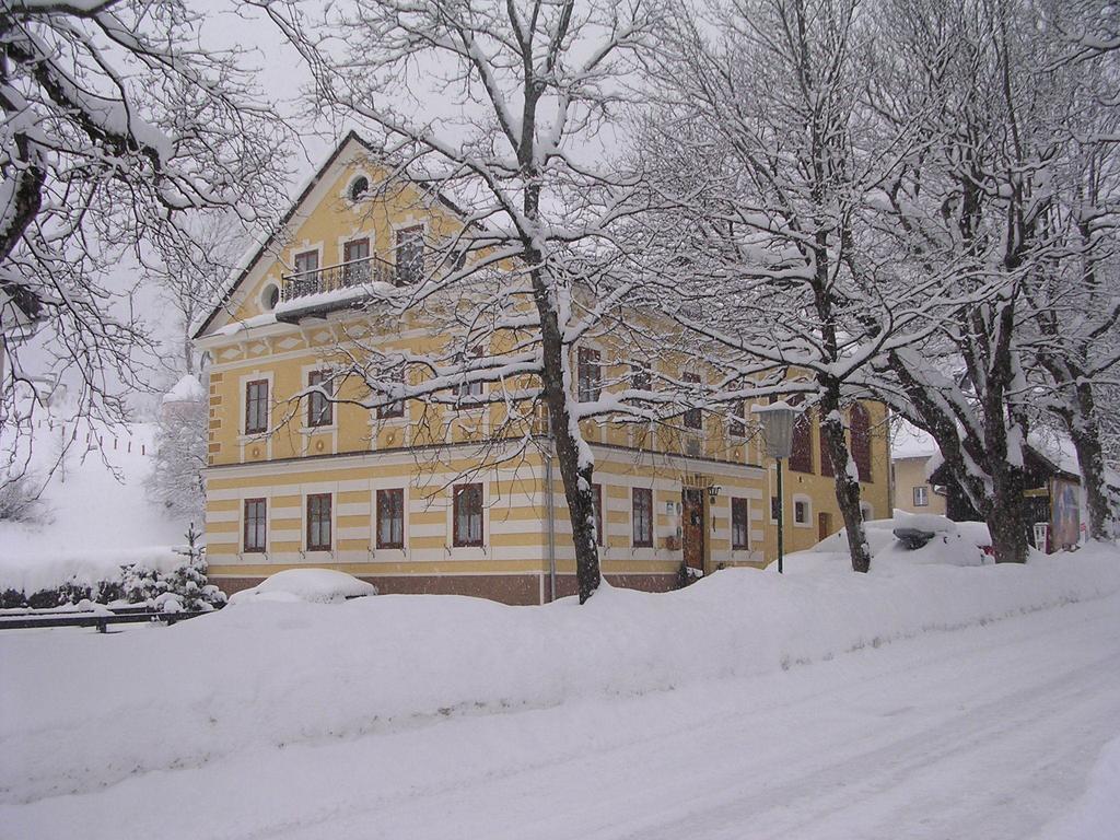 Appartement Haus Koenig à Mauterndorf  Extérieur photo